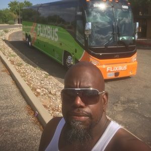 Meet your Posher, Clifford